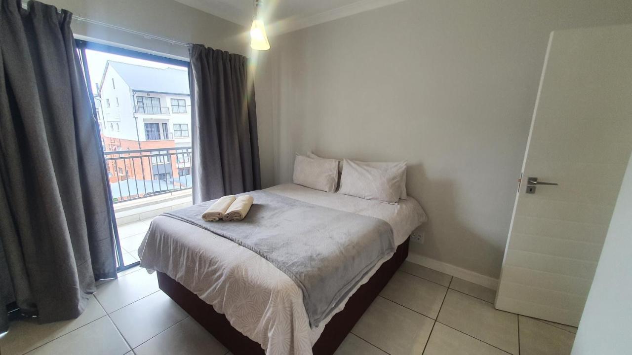 The Blyde Crystal Lagoon One Bedroom Apartment Pretoria-Noord Exterior foto