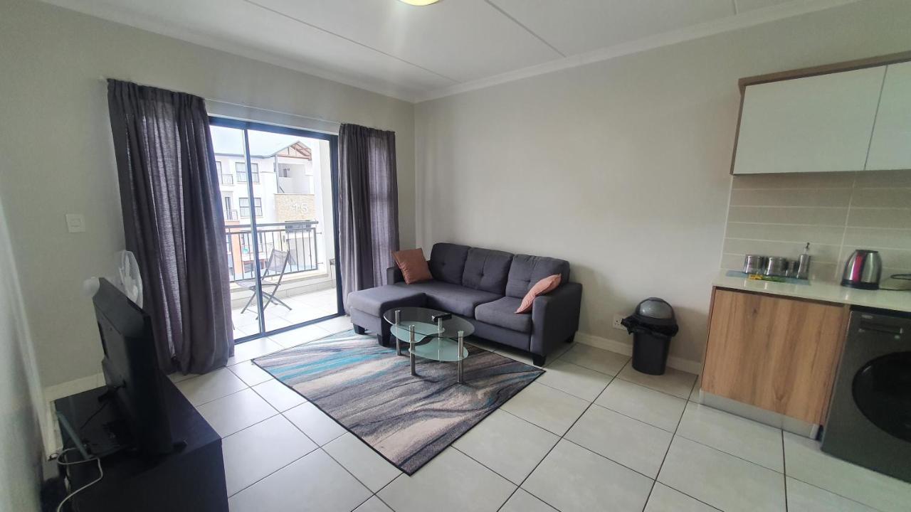 The Blyde Crystal Lagoon One Bedroom Apartment Pretoria-Noord Exterior foto